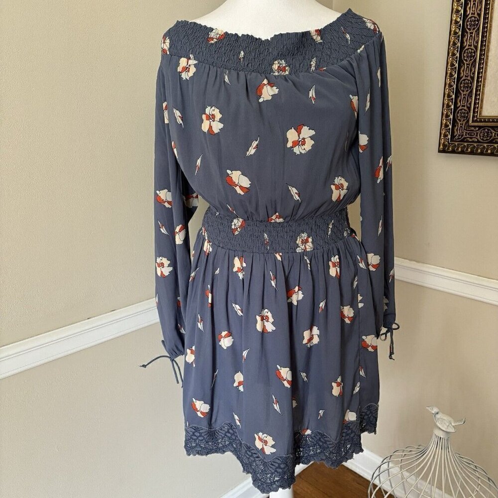American Eagle Outfitters Size M Blue Floral Dress Off Shoulder Lace Hem